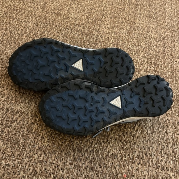 Nike ACG ACG Lowcate 'Wolf Grey Navy' - Picture 9 of 11